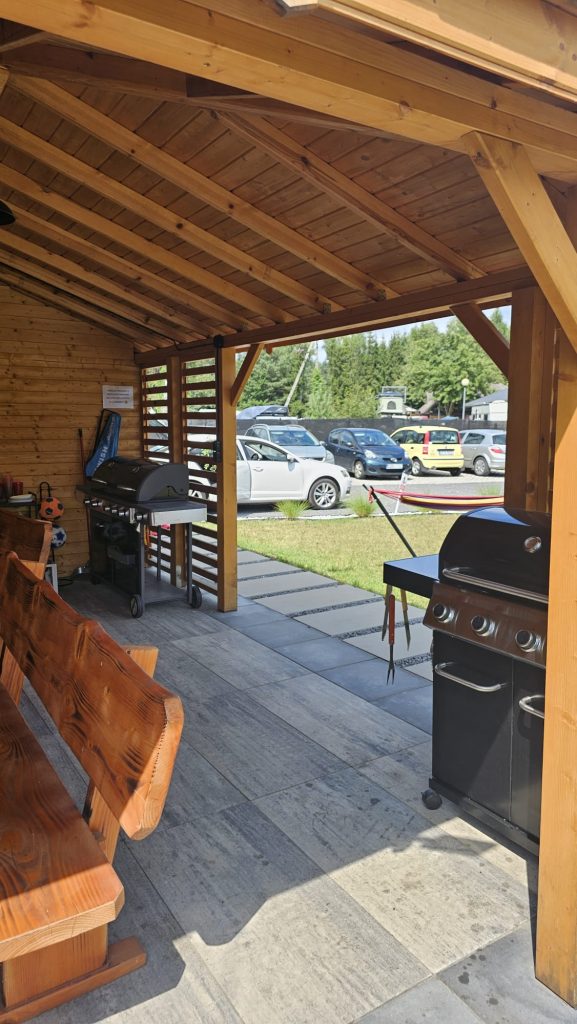 Altana i ognisko — Królikowe Chaty